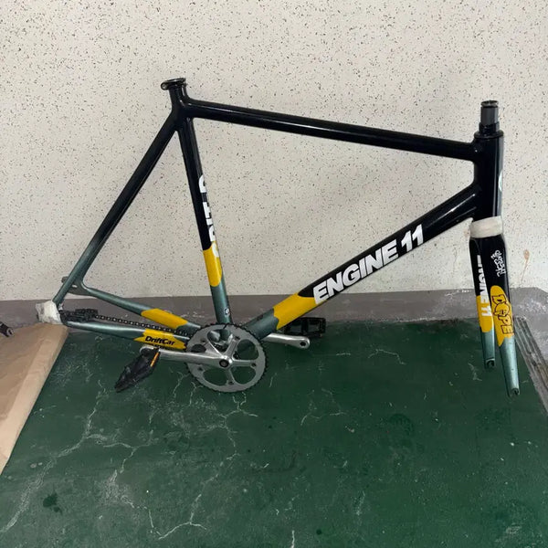 [BUNJANG] Engine 11 Honeybee Frameset (Size L) / 개급처 네고많이가능) 엔진11 꿀벌 크셋 포함(직거래 선호)
