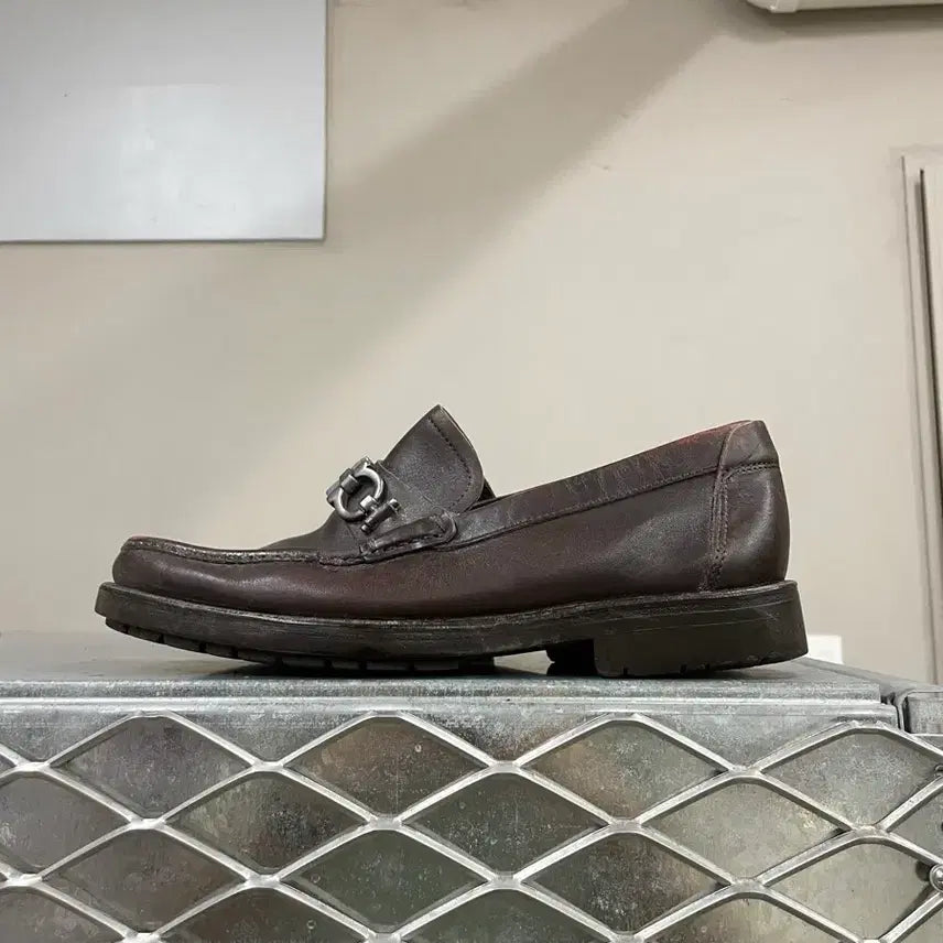 [BUNJANG] Salvatore Ferragamo Leather Loafers 6EEE / 페레가모 레더 로퍼 6EEE (gr-5925)