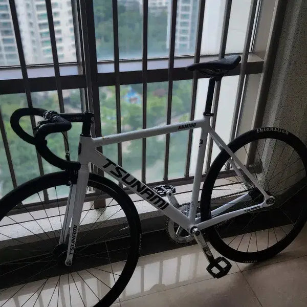 [BUNJANG] White Tsunami Bicycle - Size M / 화이트 쓰나미 판매만