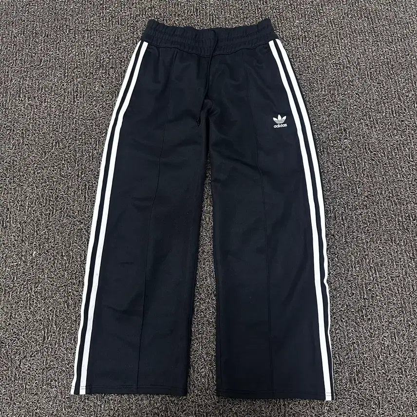 [BUNJANG] Adidas Firebird Logo Wide Track Pants Black XS / 아디다스 파이어버드 로고 와이드 트랙팬츠 추리닝 바지 운동복 블랙 XS