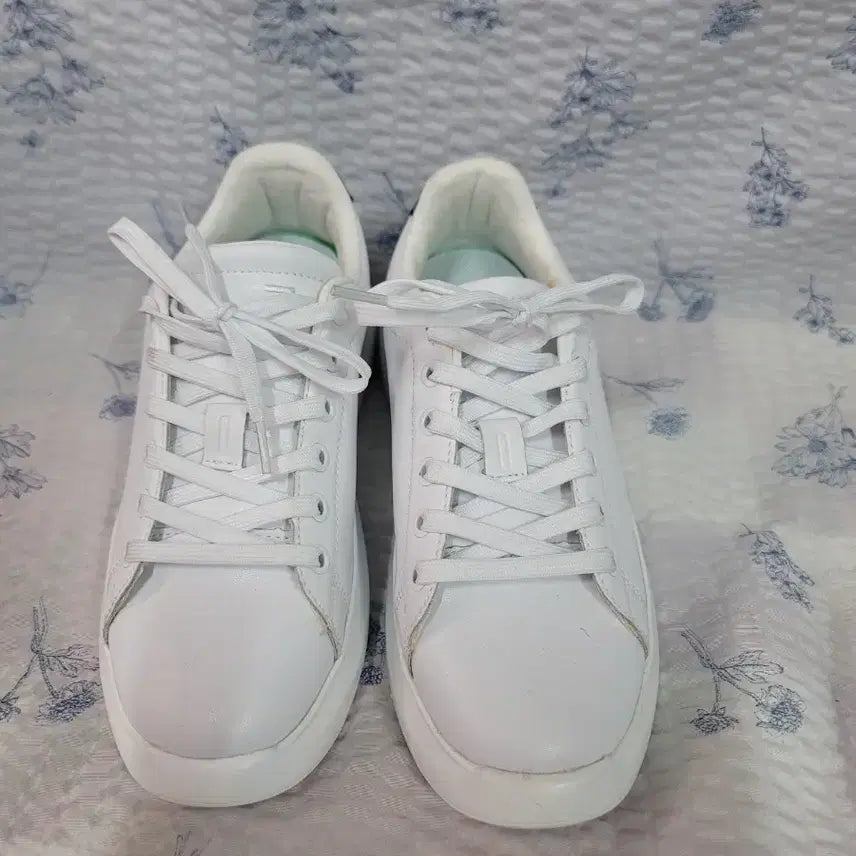 [BUNJANG] Comfortable Sneakers / 운동화