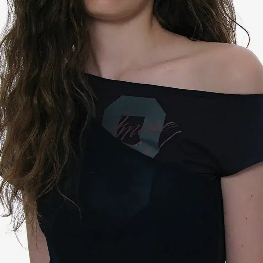 [BUNJANG] Partimento Asymmetrical Hem T-Shirt / 파르티멘토 언발탑