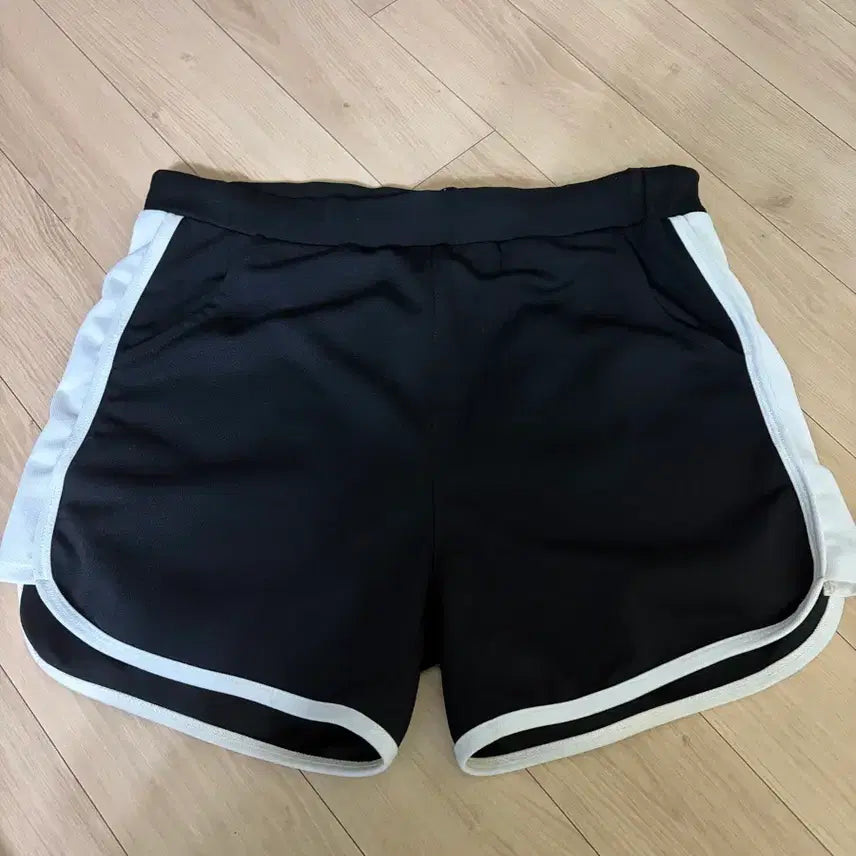 [BUNJANG] Women's Training Shorts / 트레이닝반바지