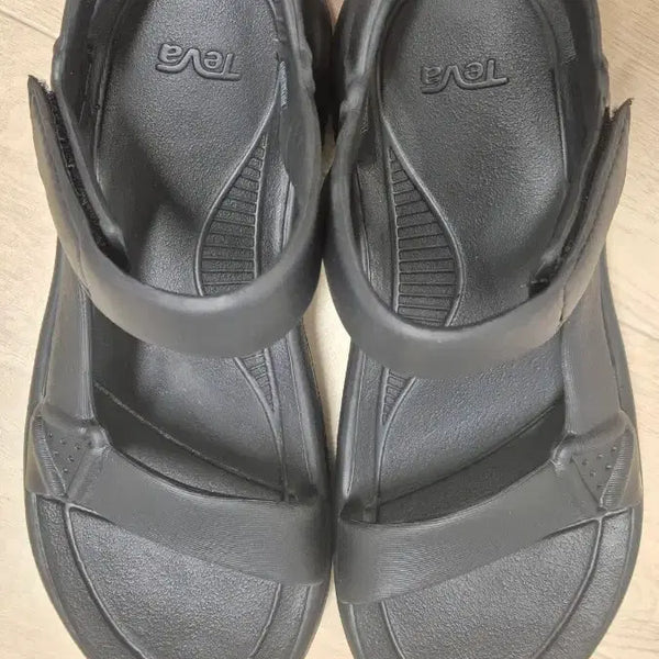 [BUNJANG] Teva Hurricane Drift Sandals Black (270) / 테바 샌들 허리케인 드리프트 블랙 (270)