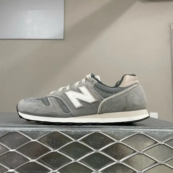 [BUNJANG] New Balance 373 Suede Sneakers Grey 270 / 뉴발란스 373 그레이 270