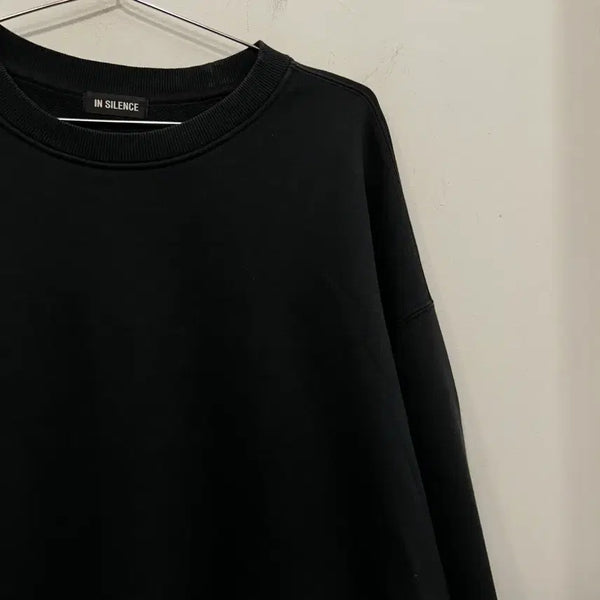 [BUNJANG] Insilence Heavy Cotton Round Plain Sweatshirt / 인사일런스 헤비코튼 라운드 무지 맨투맨