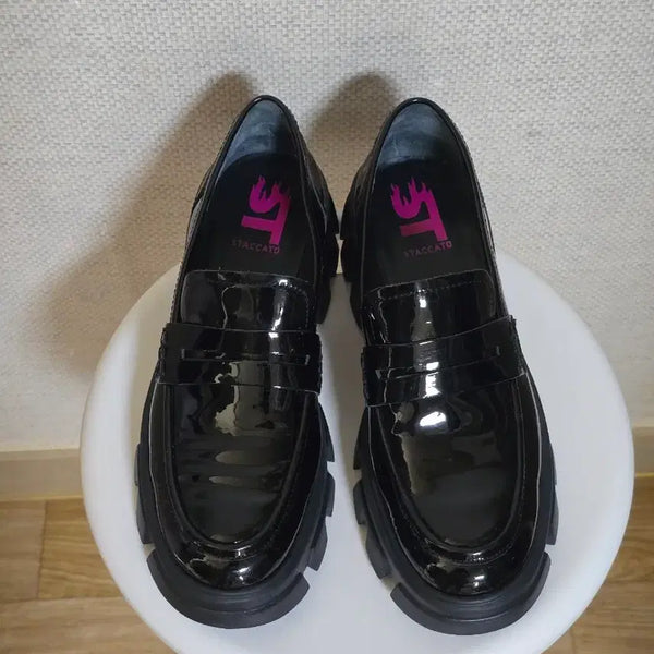 [BUNJANG] Staccato Patent Leather Loafers / 스타카토 여성 로퍼(240~245)