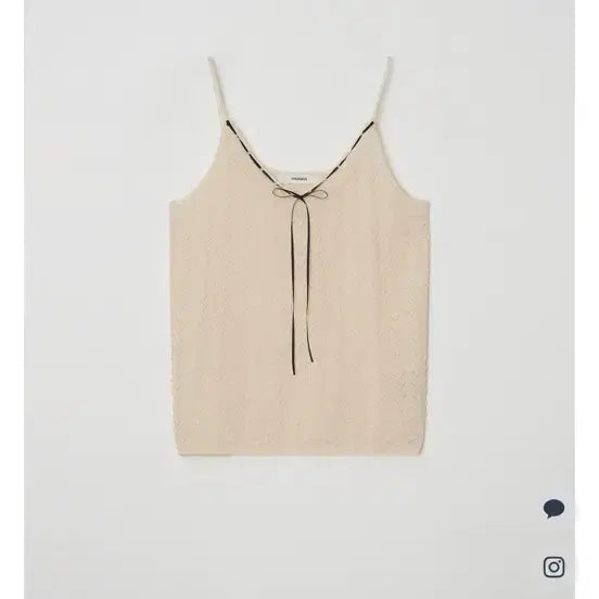 [BUNJANG] Yoonsulshop Petal Knit Bustier Apricot / 윤슬샵 페탈 니트 뷔스티에 애프리콧