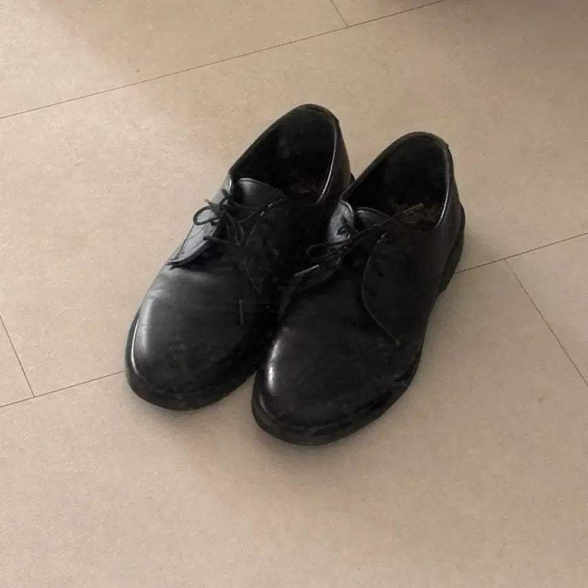 [BUNJANG] Dr. Martens Octavius Black Leather Derby Shoes UK 9/280 / 닥터마틴 옥타비우스 블랙 UK9/280