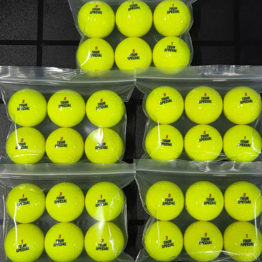 [BUNJANG] Dunlop Tour Special A-Grade 2-Piece Colored Used Golf Balls (30-Ball Pack) / 던롭 투어스페셜 A급 2피스 컬러 로스트볼 30구 중고골프공