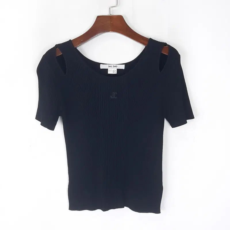[BUNJANG] Jucy Judy Round Shoulder Slit Knit / 쥬시쥬디 라운드 어깨트임 니트 85