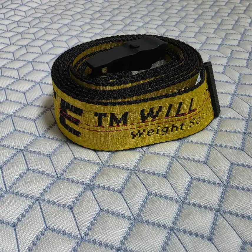 [BUNJANG] Off-White Industrial Belt Yellow / 오프화이트 인더스트리얼 벨트 Yellow