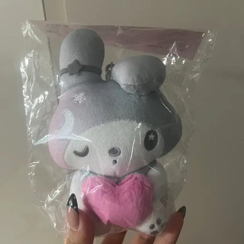 [BUNJANG] My Melody 50th Anniversary Limited Edition Keychain Doll / 마이멜로디 50주년기념 키링 인형