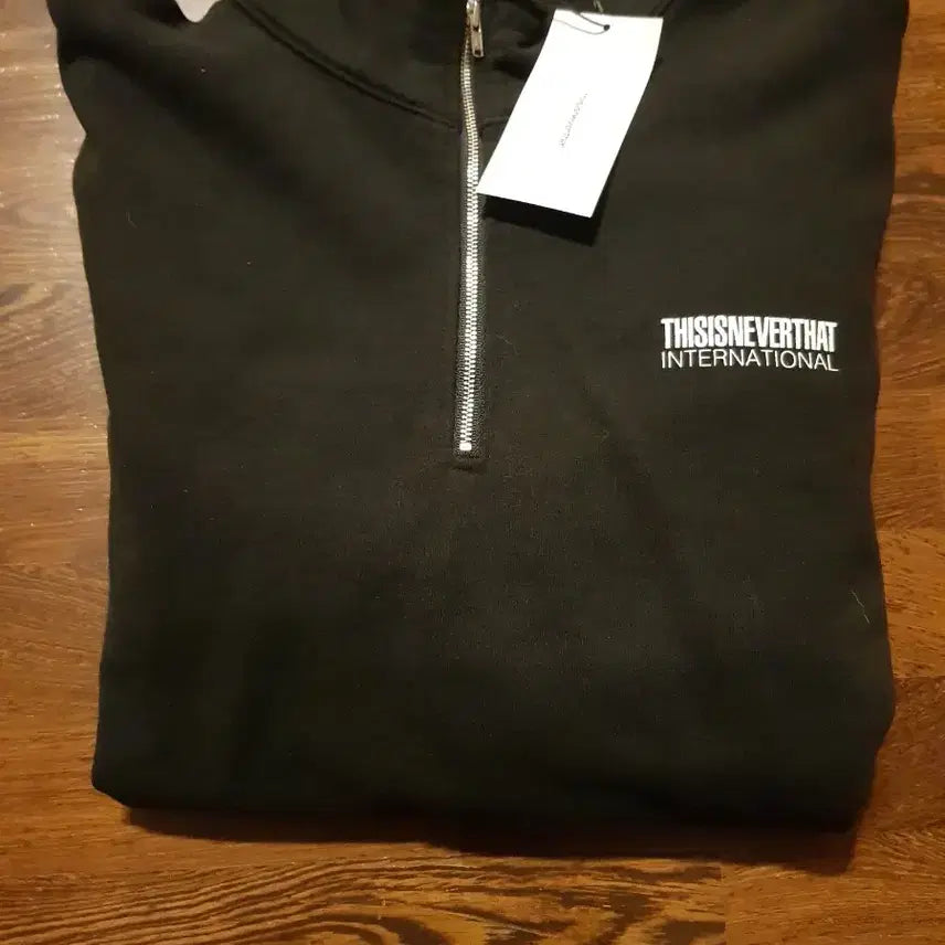 [BUNJANG] Thisisneverthat Half-Zip Pullover XL / [새상품]디스이즈네버댓 하프집업 풀오버 XL