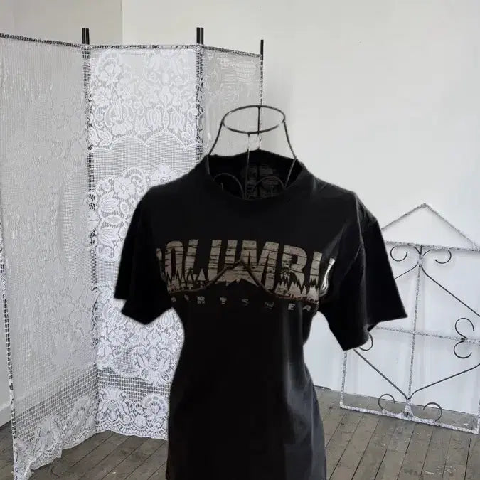 [BUNJANG] Columbia Short Sleeve T-Shirt / Cloumbia 콜롬비아 반팔티