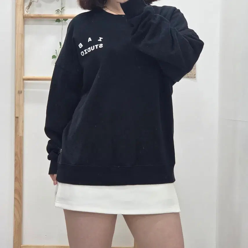 [BUNJANG] IAB STUDIO Logo Sweatshirt / [프립]M/아이앱 스튜디오(IAB STUDIO) 로고 맨투맨