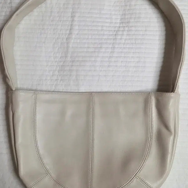 [BUNJANG] YURT DAN Ivory Medium Bag / 유르트 단 dan 아이보리 m사이즈