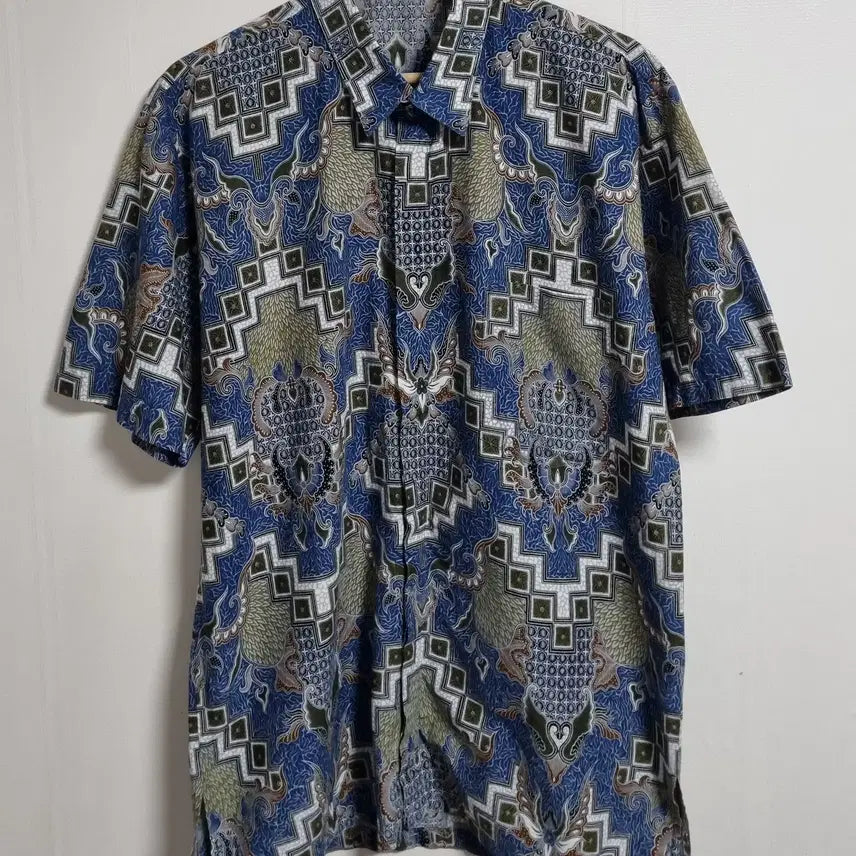 [BUNJANG] Vintage Singapore Batik Short Sleeve Shirt / M ) 90s 빈티지 싱가포르 바틱 반팔셔츠