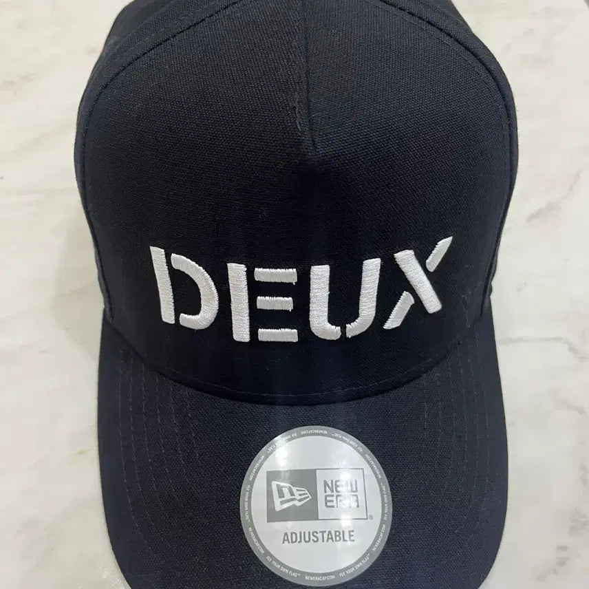 [BUNJANG] DEUX x NEW ERA Collaboration Logo Embroidered Black Cap / DEUX 듀스 x NEW ERA CAP 뉴에라 볼캡 스냅백 Snapback 블랙