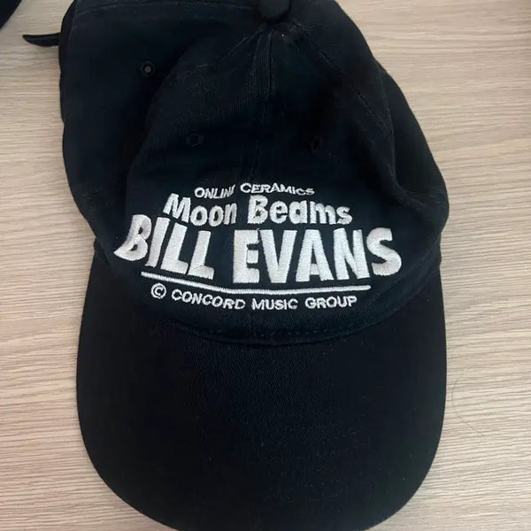 [BUNJANG] Online Ceramics Bill Evans Embroidered Baseball Cap / 온라인 세라믹스 빌에빈스 online ceramics bill evans 모자