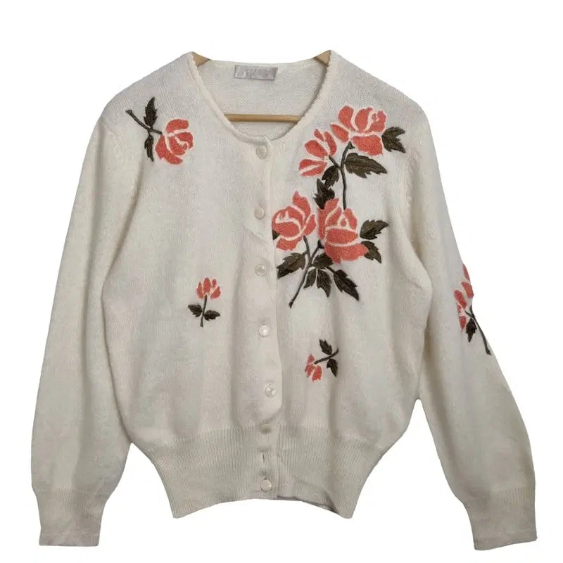 [BUNJANG] CORDIER Flower Embroidery Cream Wool Cardigan / CORDIER 플라워 자수 크림 울 가디건 [F]
