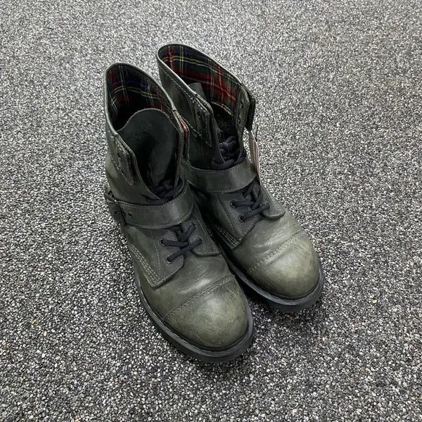 [BUNJANG] Dr. Martens 12153 Buckle Biker Boots / 닥터마틴 12153 버클 바이커 부츠 B5618