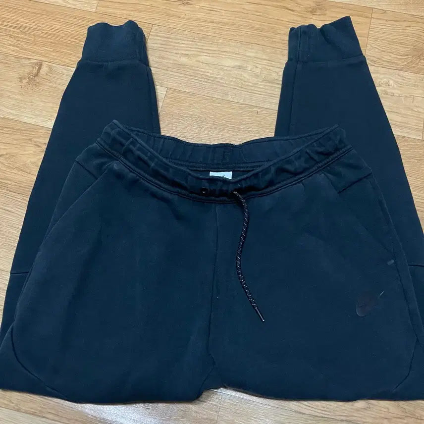 [BUNJANG] Nike Tech Fleece Jogger Pants - Size L / 나이키 테크팩 조거팬츠 L사이즈