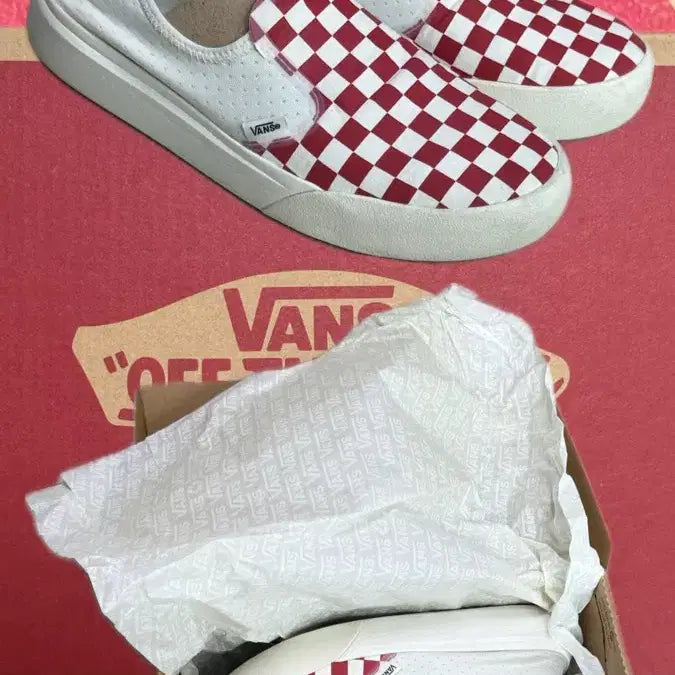 [BUNJANG] Vans ComfyCush One Checkerboard Racing Red Marshmallow Sneakers / 반스 컴피쿠시 원 체커보드 레이싱 레드 마쉬멜로우