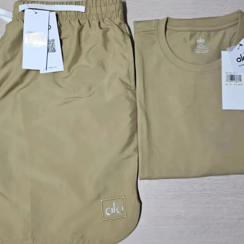 [BUNJANG] ALO YOGA Set Khaki XL/3XL / ALO YOGA 상하의 세트 카키 XL/3XL
