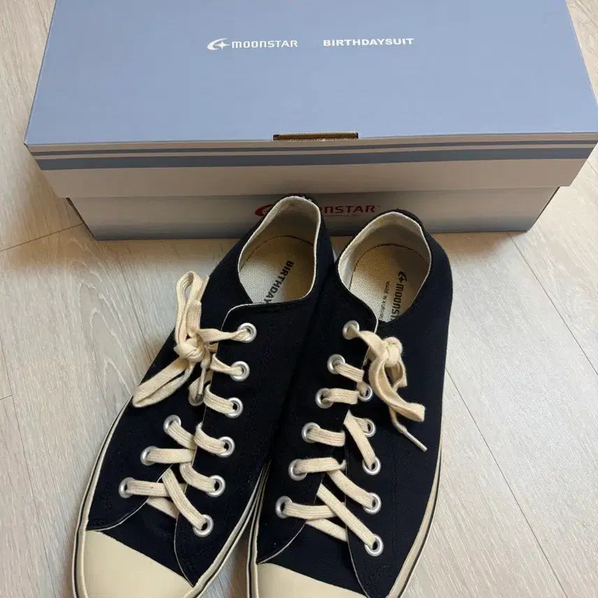 [BUNJANG] Moonstar Birthday Suit Sneakers Black Size 260 / 문스타 버스데이수트 260사이즈 블랙