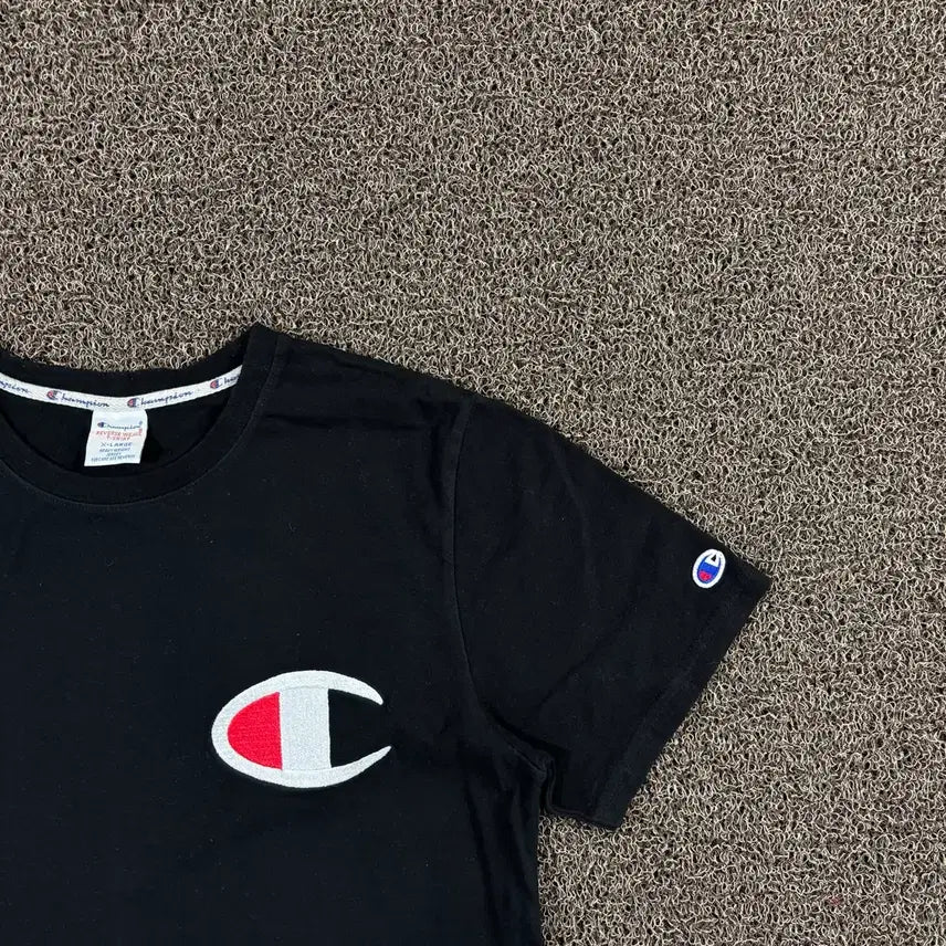 [BUNJANG] Champion Reverse Weave Small Logo T-Shirt Black / 챔피온 리버스위브 스몰로고 블랙 반팔티