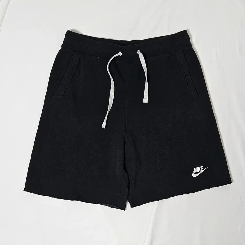[BUNJANG] Nike NSW Futura Training Shorts L / 나이키 NSW 반바지 트레이닝 숏팬츠 퓨추라 신형 L