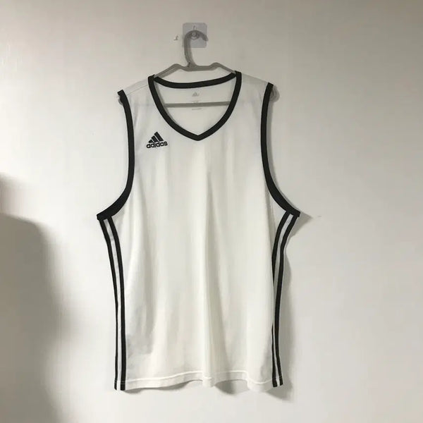[BUNJANG] Adidas Men's V-Neck Sleeveless Shirt Size 110 / 아디다스 남성V넥나시110호호상점