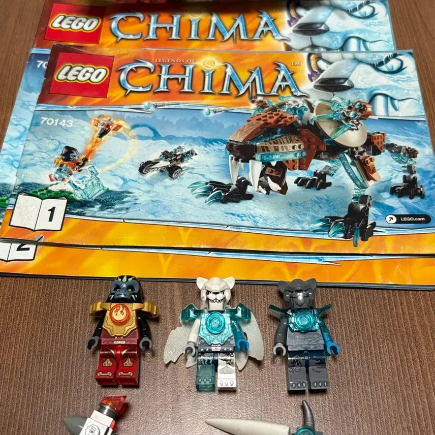 [BUNJANG] LEGO Chima Fangar's Saber-Tooth Walker 70143 / 레고 키마 팽거의 세이버투스 워커 70143