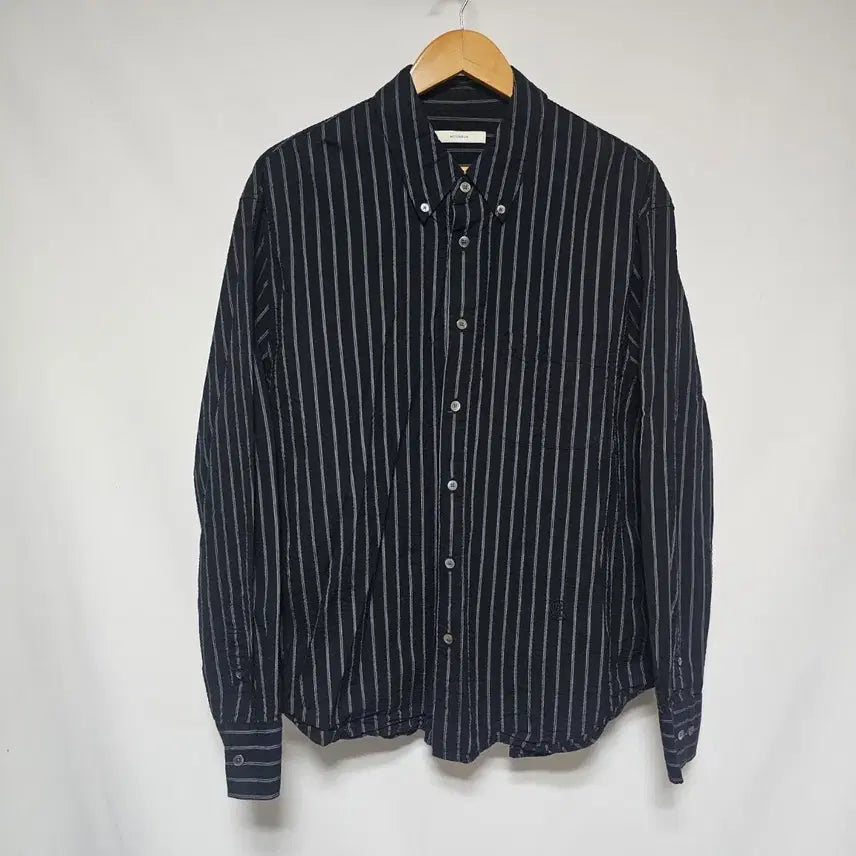 [BUNJANG] Munsun Seersucker Stripe Shirt Black L / 문선 시어서커 스트라이프 셔츠 블랙 L사이즈