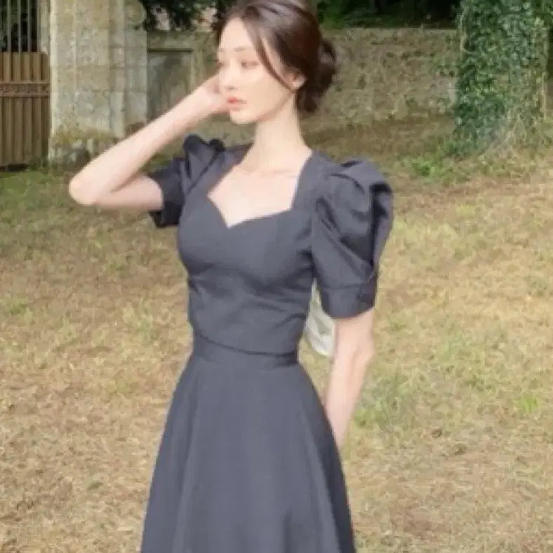 [BUNJANG] Labelle Blanc Bell Ribbons Blouse Black M / 라벨르블랑 벨리본 블라우스 블랙 M