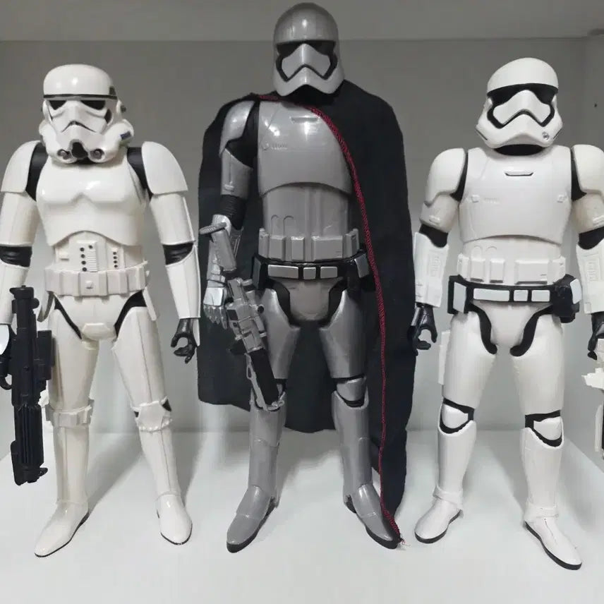[BUNJANG] Star Wars Stormtrooper Figure 3-Set Bundle / 스타워즈 스톰트루퍼 피규어 3종 세트 일괄
