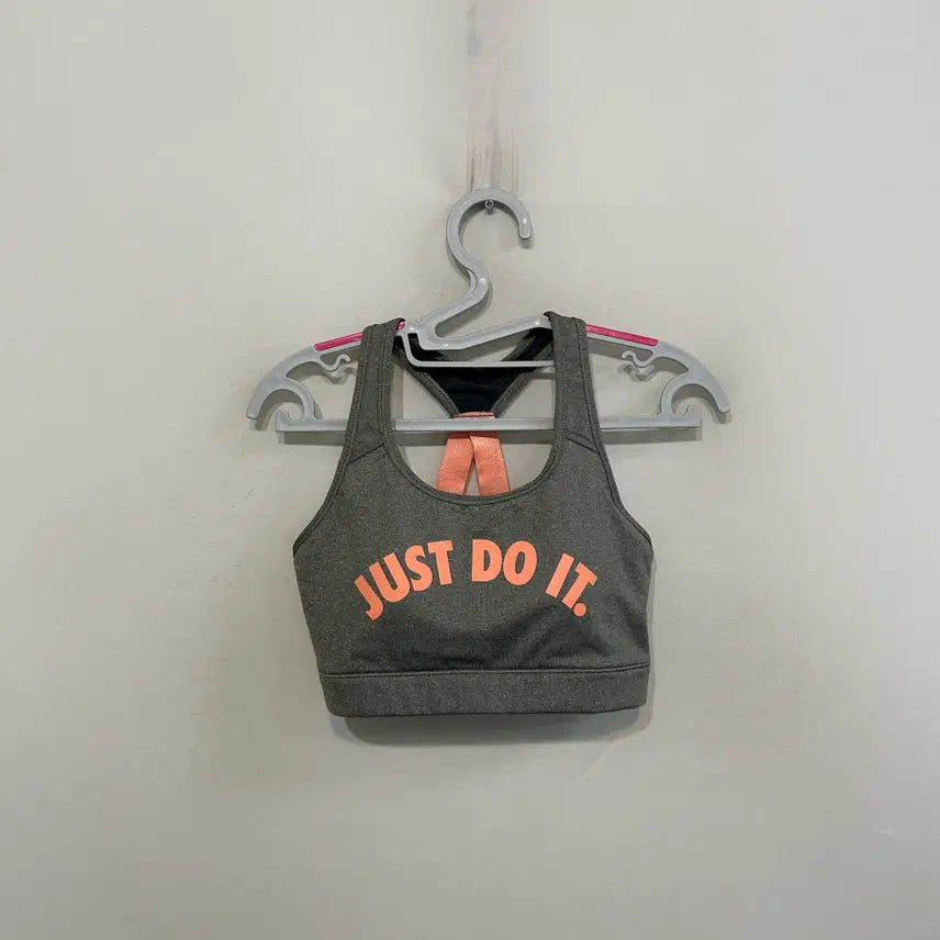[BUNJANG] Nike Women's Sportswear Bra Top - Size L / 나이키 여성 운동복 브라탑 L