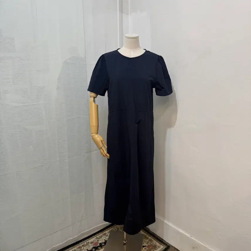 [BUNJANG] Pureda Nylon Short Sleeve Long Dress Navy / 퓨어다 바스락 나일론 반팔롱원피스 네이비원피스 5025