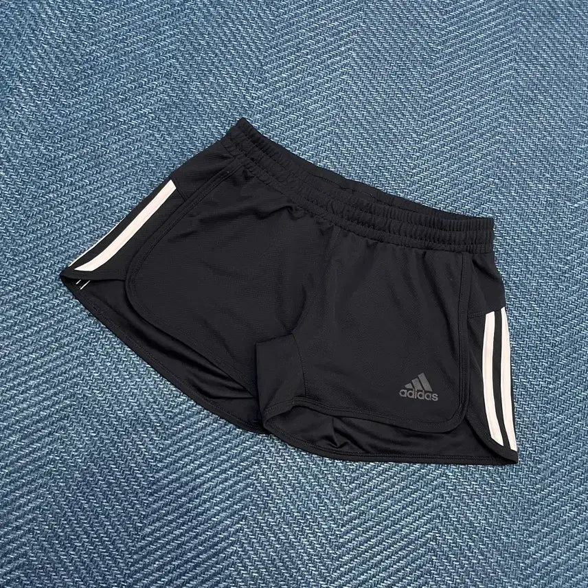 [BUNJANG] Adidas Women's 2XS Shorts / [여성2XS] 아디다스 반바지 쇼츠 만원샵
