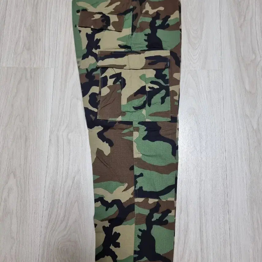 [BUNJANG] US Woodland Camo Pattern Combat Trousers Small Short / 미군 우드랜드 카모패턴 전투복 바지 스몰숏 판매합니다