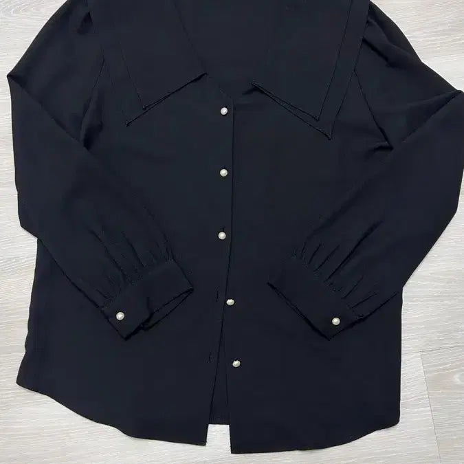 [BUNJANG] Black Blouse Set (Pearl Collar / Neck Pin-Tuck) / [연주복/단원복/하객룩] 블랙 블라우스 2종 (진주 카라 / 넥 핀턱)