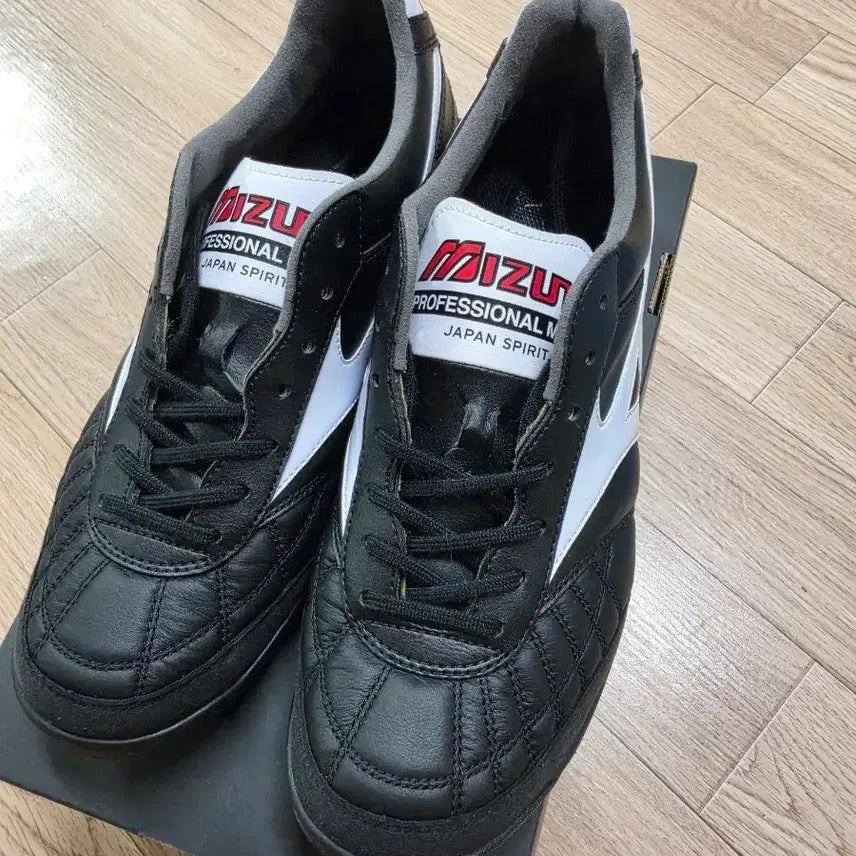 [BUNJANG] Mizuno Morelia Sala Japan TF 255 New / 미즈노 모렐리아 살라 재팬 tf 255 새상품