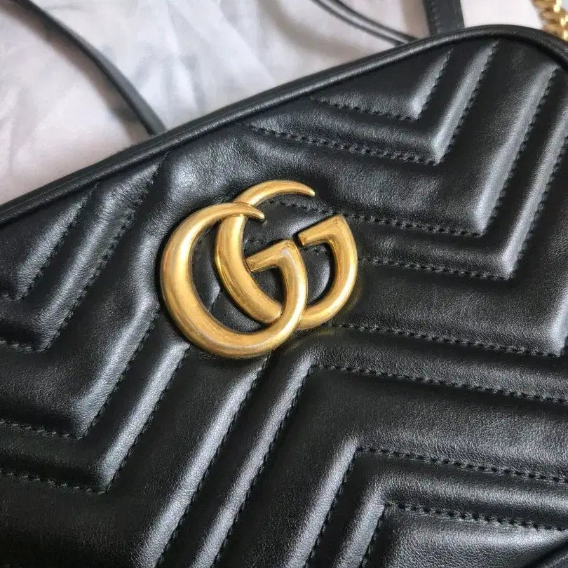 [BUNJANG] Gucci Marmont Matelassé Chain Bag Black / 급처)구찌 마몽 마틀라세 체인백 블랙