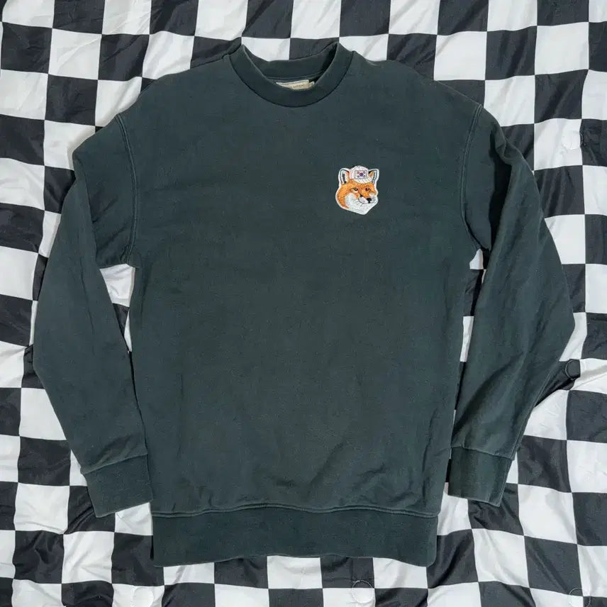 [BUNJANG] Maison Kitsuné Gukppong Sweatshirt Dark Green M / 메종 키츠네 국뽕 스웻셔츠 다크그린 M