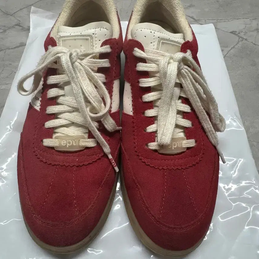 [BUNJANG] EPT Red Sneakers Size 275 / EPT 래드 275