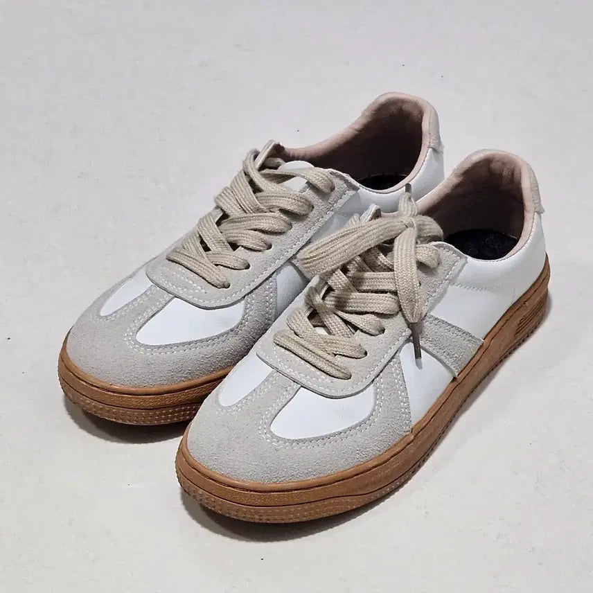 [BUNJANG] Button Seoul German Army Sneakers / 버튼서울 독일군 스니커즈 235