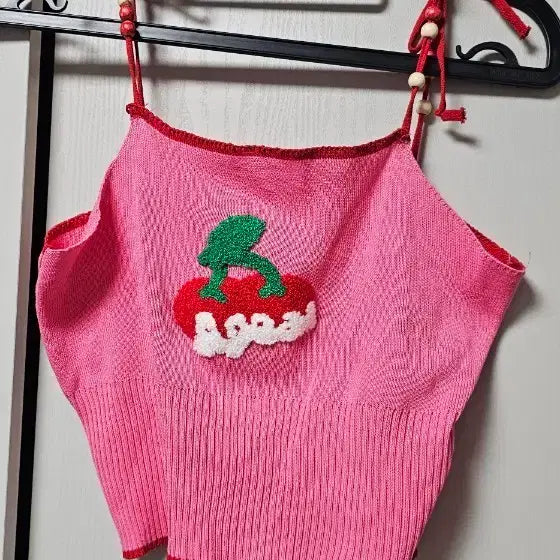 [BUNJANG] Cherry Embroidery Knit Sleeveless Top - Pink / 체리 자수 니트 민소매 핑크