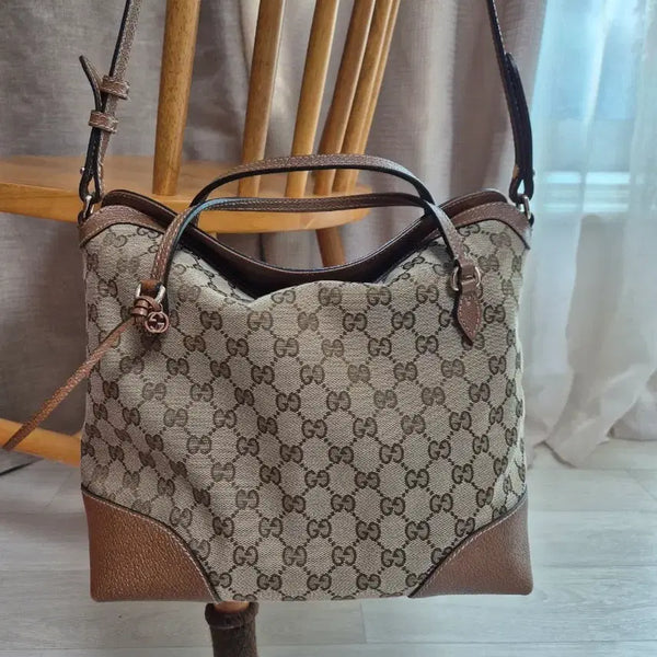 [BUNJANG] Gucci GG Pattern Shoulder Bag Brown / 구찌 GG 패턴 숄더백 브라운