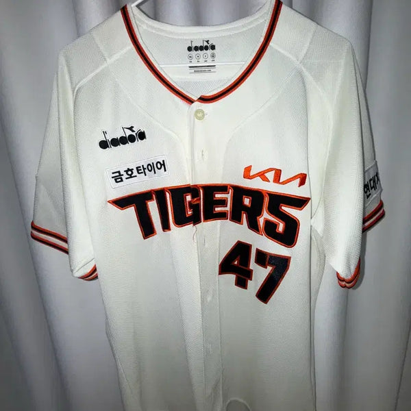 [BUNJANG] Kia Tigers Na Sung-bum Diadora Legend Home Authentic Jersey / 기아 타이거즈 나성범 유니폼 디아도라 레전드 홈 어센틱